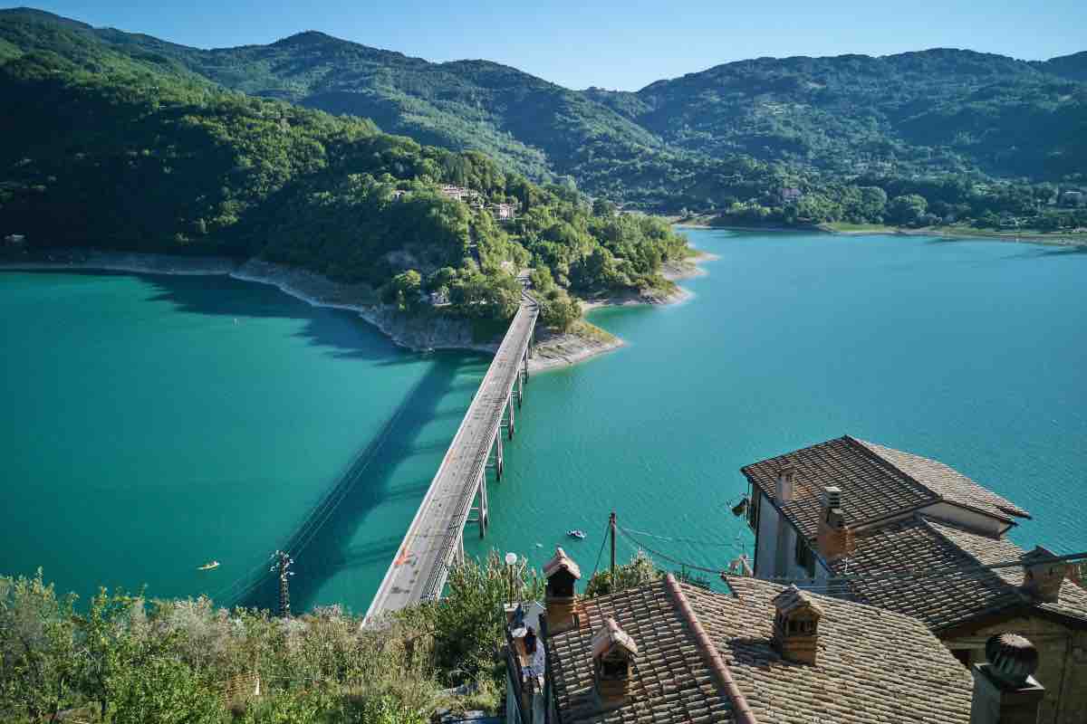 Lago del Turano